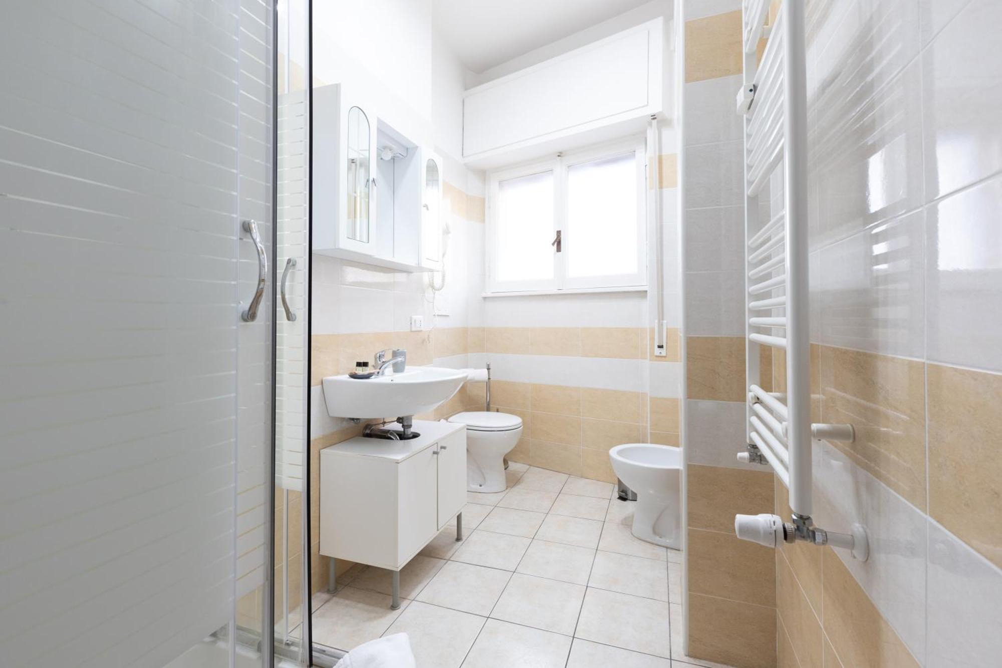 Affittacamere Alpino 76 Rome Exterior photo